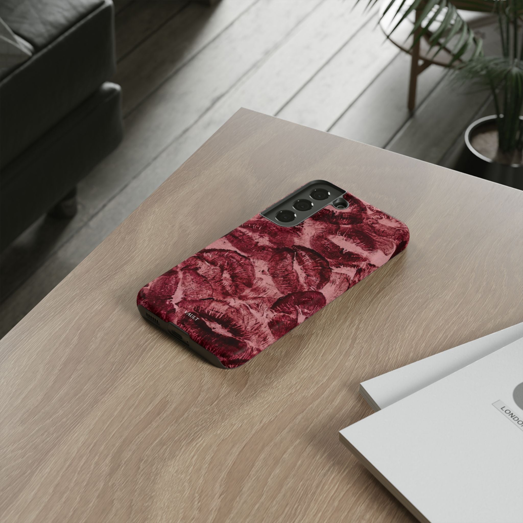 Kiss Print Phone Case – Burgundy Lip Pattern Protective Phone Cover
