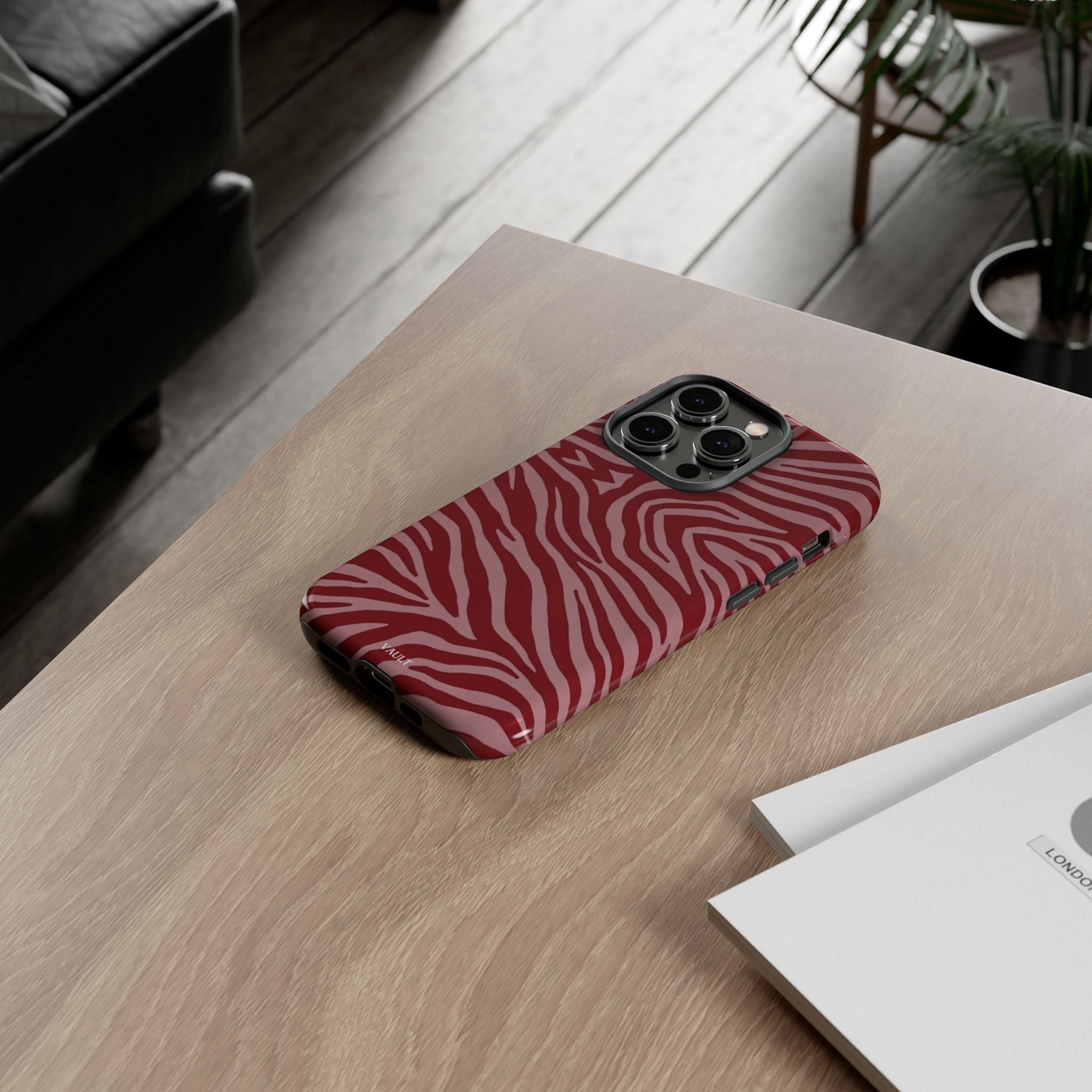 Cover robusta per telefono con stampa zebrata rossa