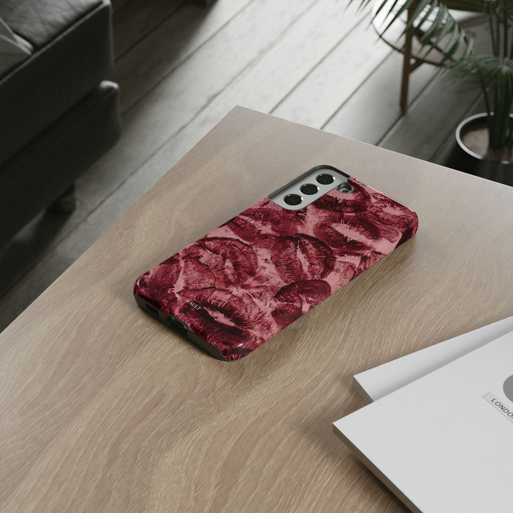 Kiss Print Phone Case – Burgundy Lip Pattern Protective Phone Cover