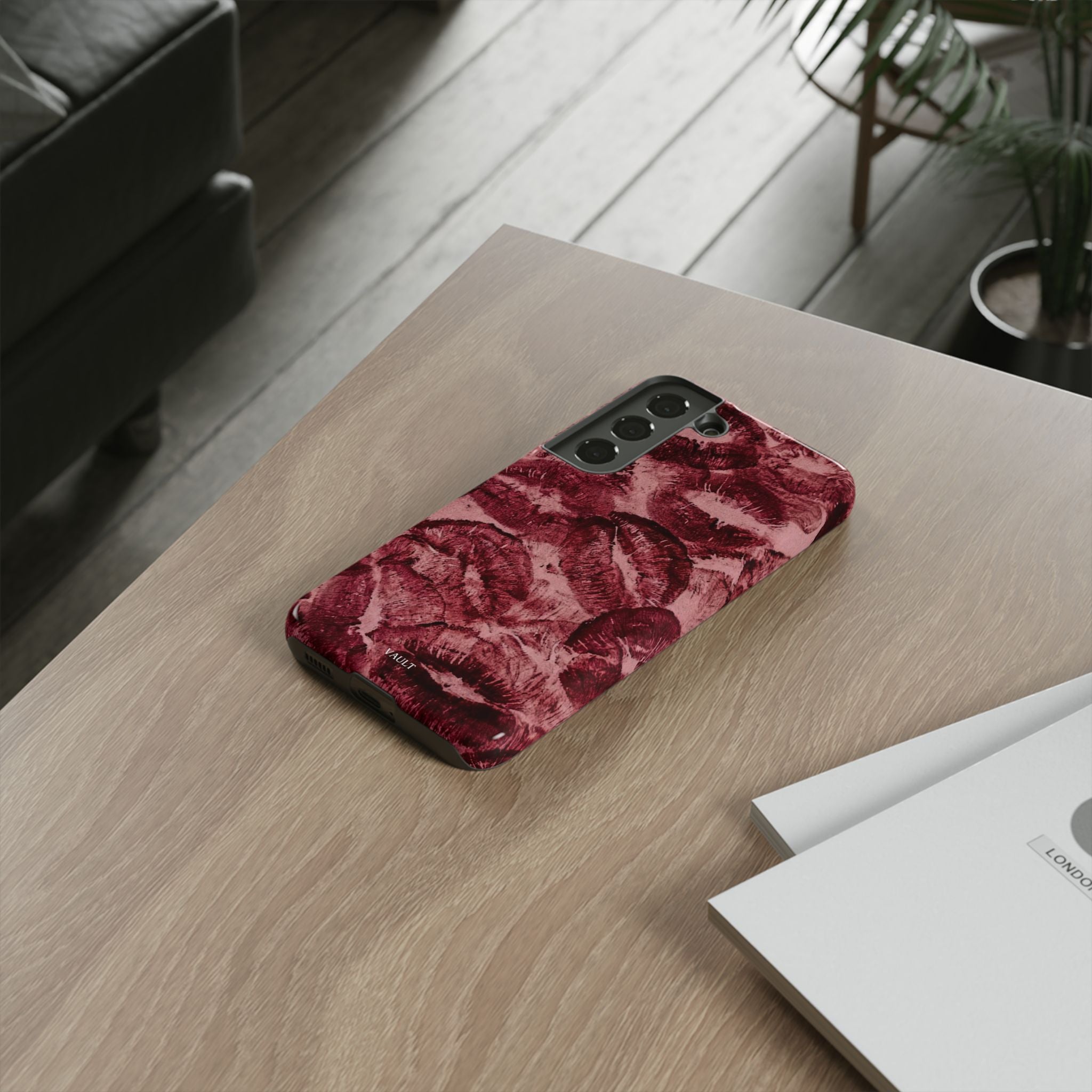 Kiss Print Phone Case – Burgundy Lip Pattern Protective Phone Cover